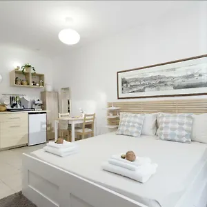 https://lorenzos-art-studio.hotels-amalfi.com